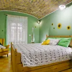 Bed And Colors