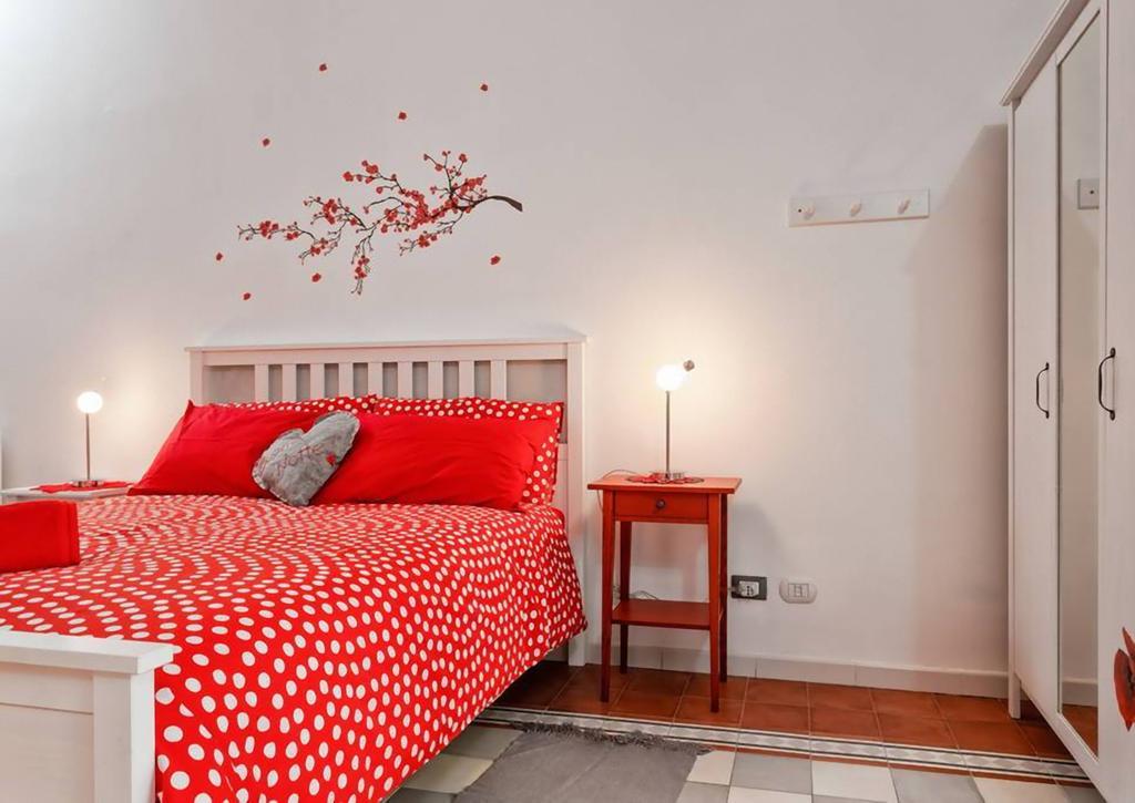Bed And Colors *